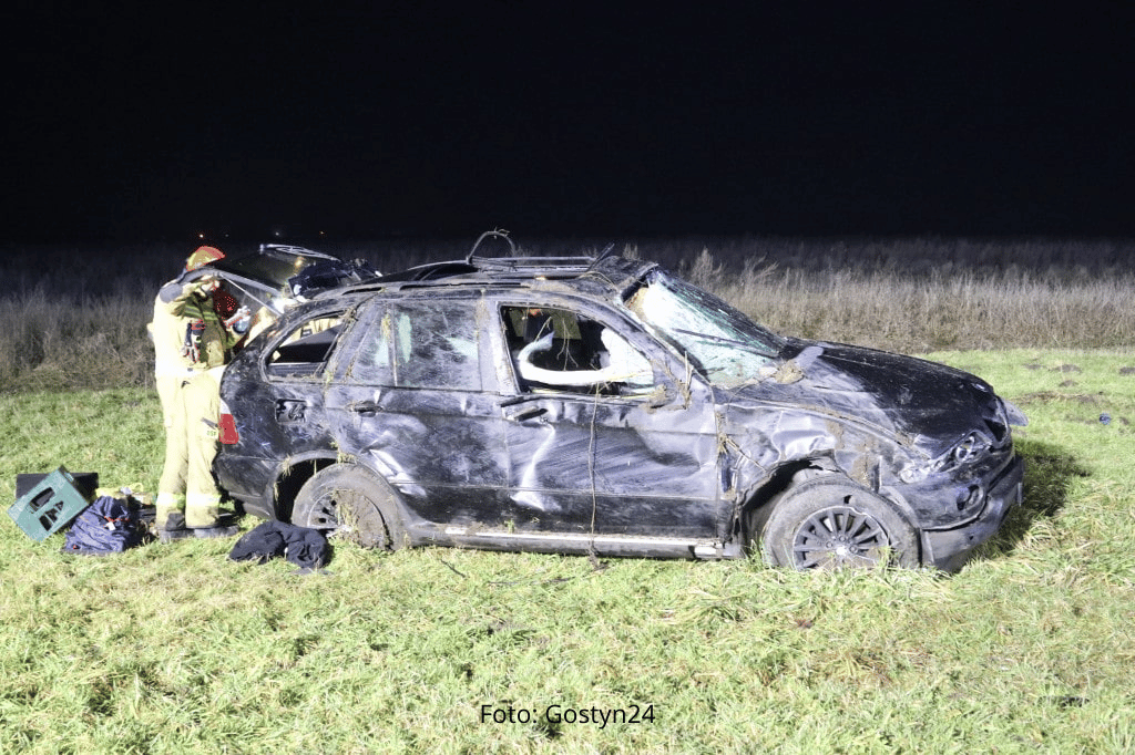 wypadek BMW w Maciejewie