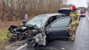 18-latek i BMW. Dwa dni od prawka: 2000 zł i 10 punktów karnych